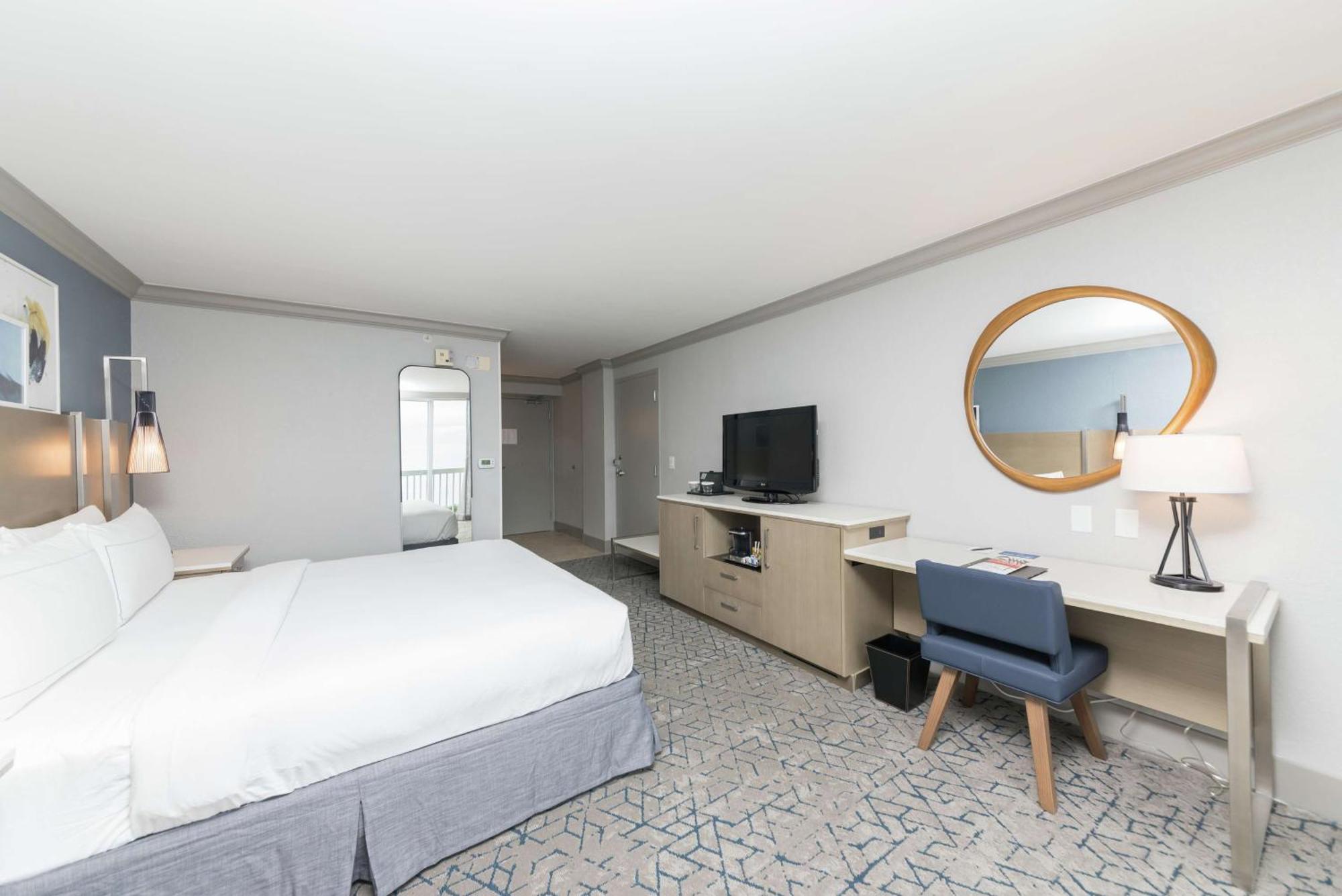 Hilton Melbourne Beach Oceanfront Exteriör bild